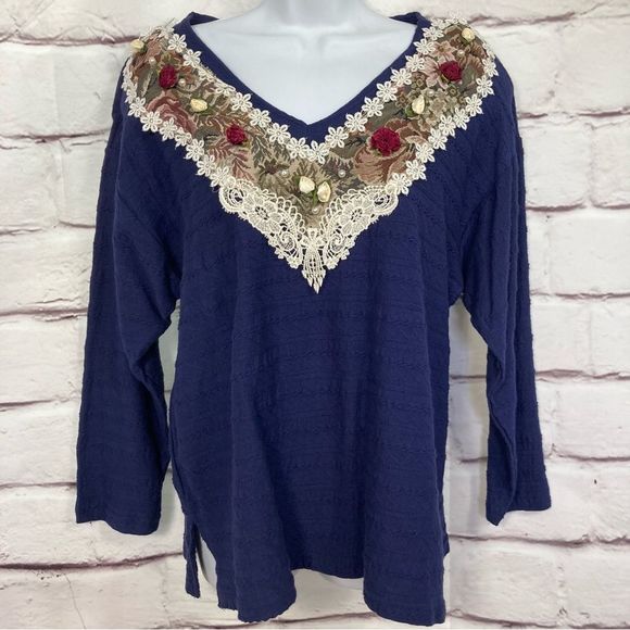 Vintage Basil Top SZ PL Ribbon Rosettes Lace Neckline Embellishment 100% Cotton - Picture 1 of 10